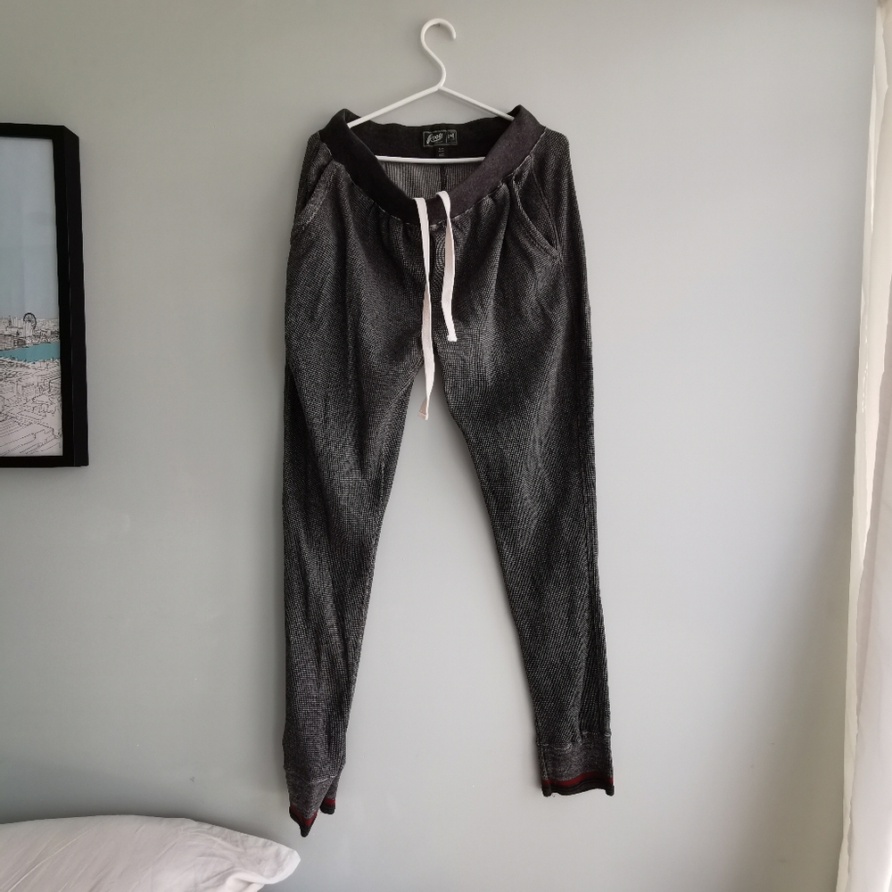 Roots Sweatpants